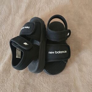New Balance Black Kids' Adjustable Hook-and-Loop Sandals